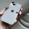 Apple präsentiert neue iPhones und wechselt den Ladestecker
